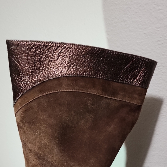 Elegant Brown Knee-High Boots - Picture 8 of 17
